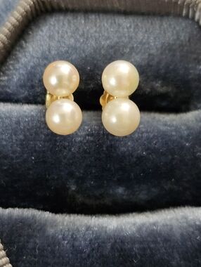 14k Pearl Yellow Gold Stud Earrings (Vintage)